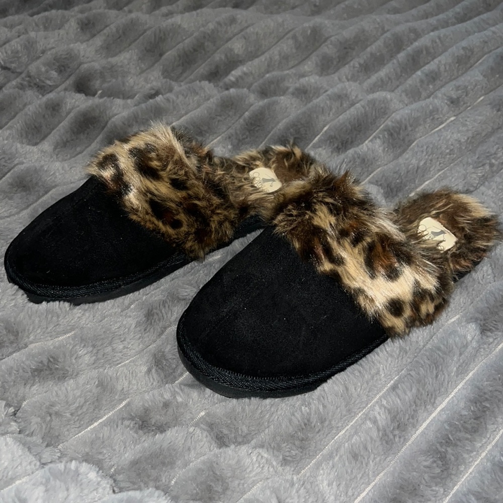 Corky’s Black and Leopard Print Slippers